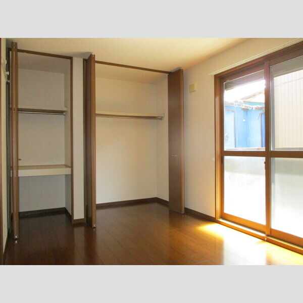 ピュア　調103号室 洋室