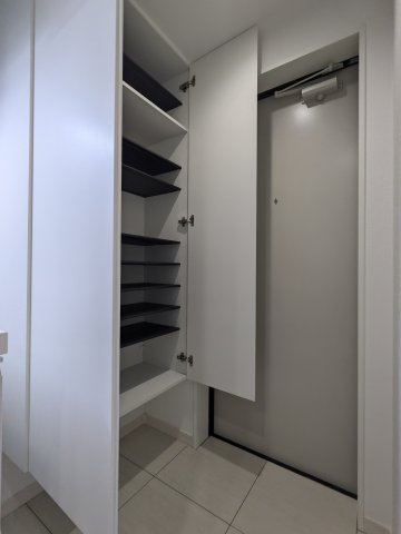 グランピア四谷0201号室 収納