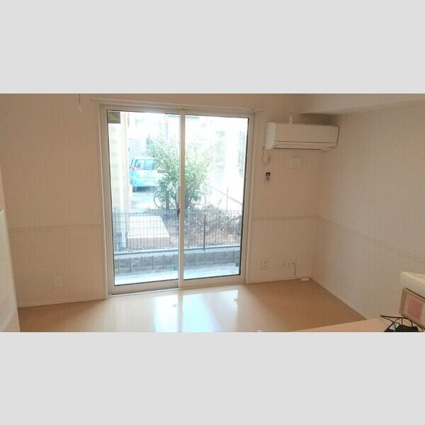 スプリングコート西船 リビング