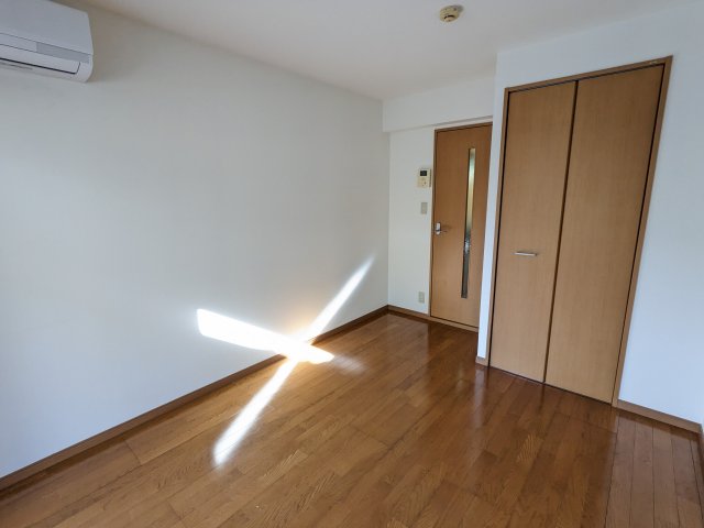 エタニティ リビング