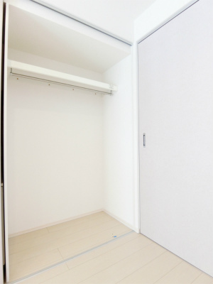 リブリ・comodoⅡ2階 収納