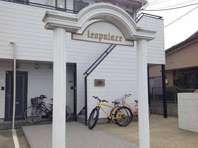 レオパレスＫｏｂａｙａｓｈｉ201号室 ゴミ置き場