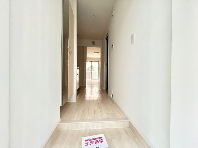 セレッソ鶴巻 玄関