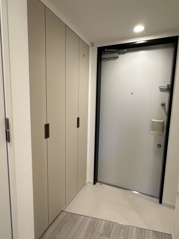 プラウドフラット西日暮里ディアージュ 玄関