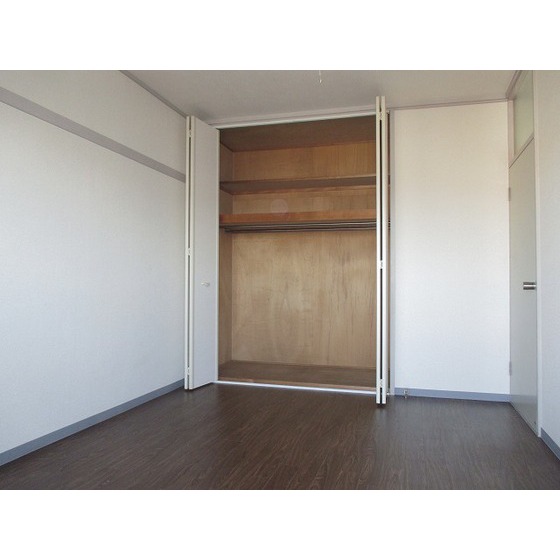 クレール１８0303号室 ☆大きな収納☆