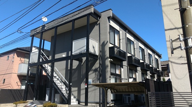 レオパレスウインドコートの外観画像