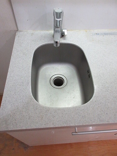 ピアース東京グレイスタワー シンク　※前回募集時2019年1月の写真