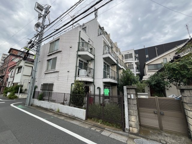 スカイコート明大前 外観