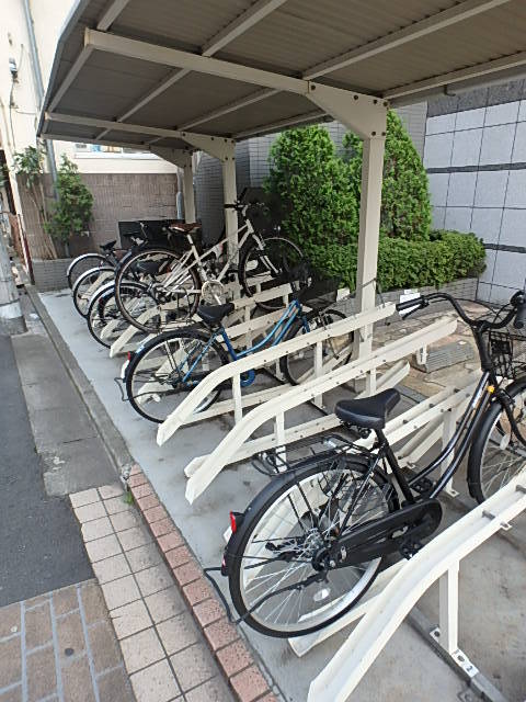 ガラ・シティ大森3階 駐輪場