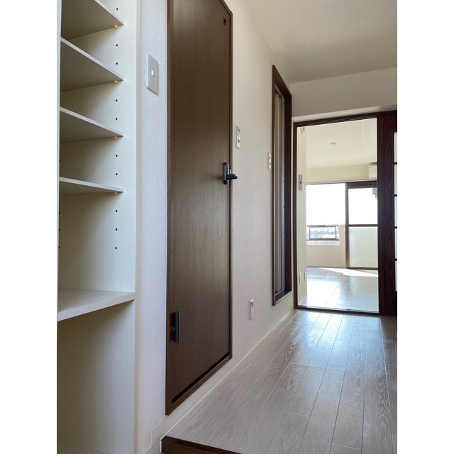 グレース・ワン103号室 同建物別部屋の参考画像