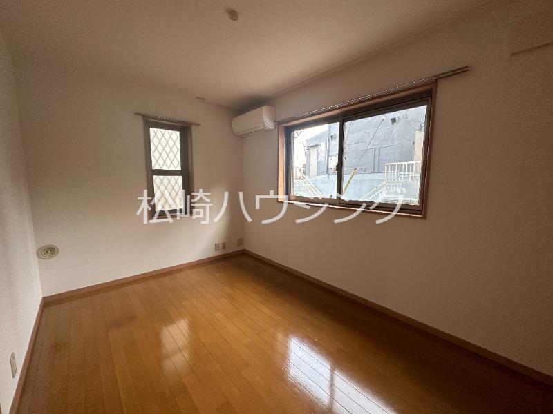 グラシア沼袋 リビング