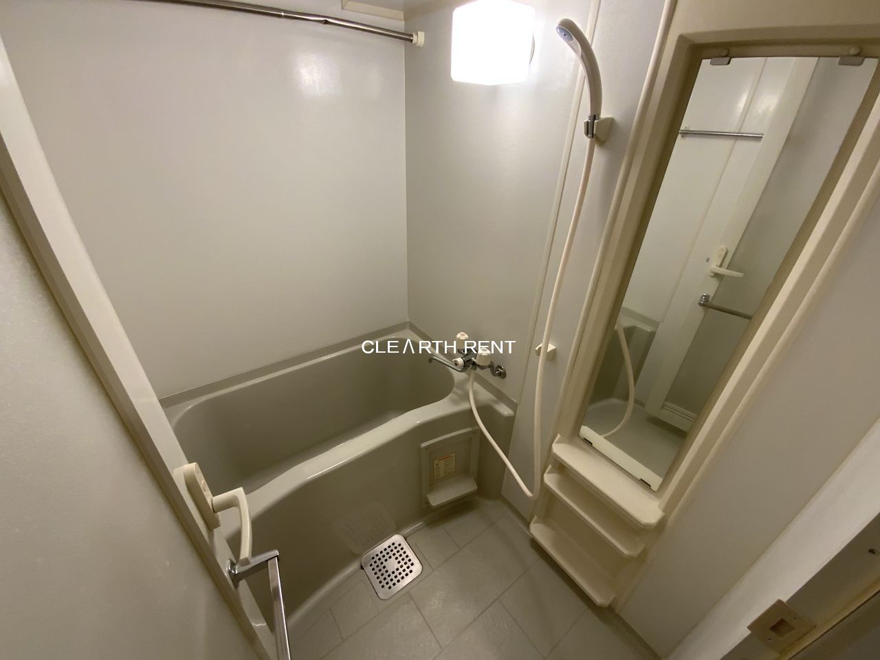 プレール・ドゥーク目白アベニュー 雨の日も安心の浴室乾燥機能付き