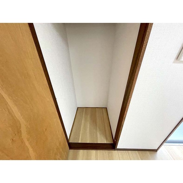 第二清水ハイツ202号室 収納