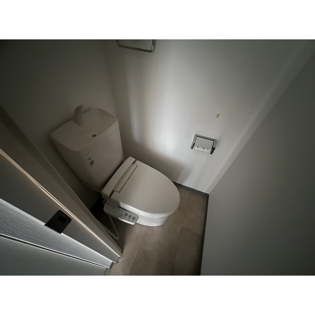 牡丹町住宅511号室 温水洗浄便座