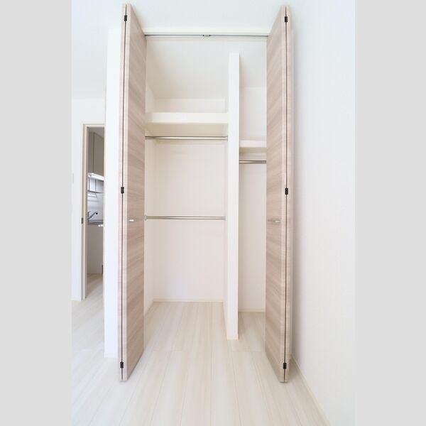 ホワイトヴィラ101号室 収納