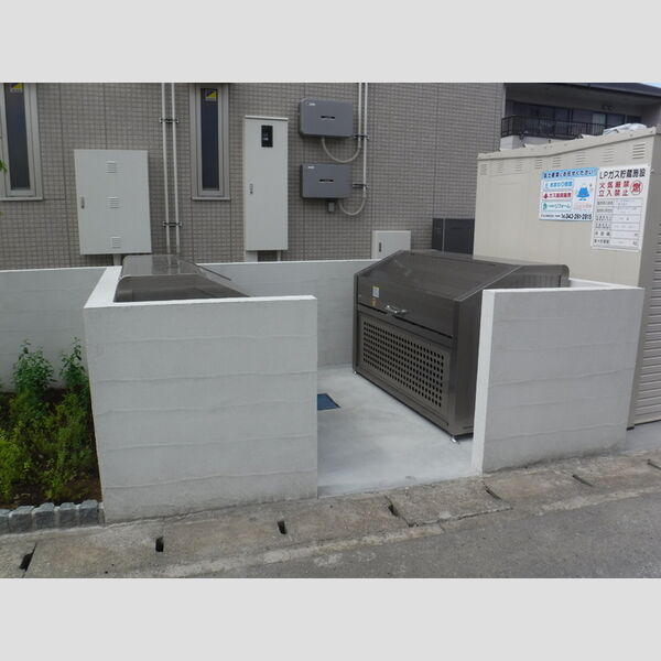 エヴァーラスティング千葉 ゴミストッカー