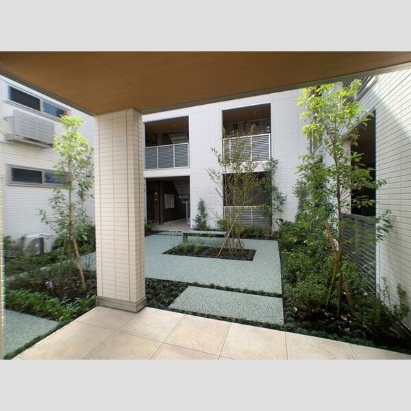 Casa Hermosa208号室 中庭