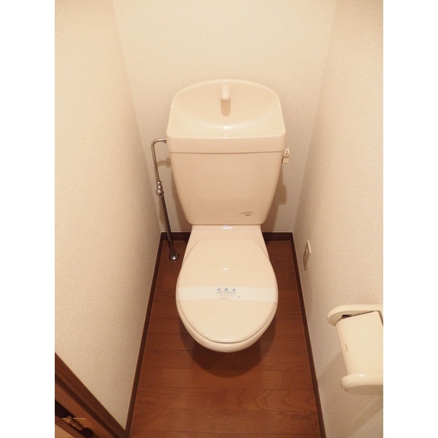 アンプルール フェール 本川越401号室 内観