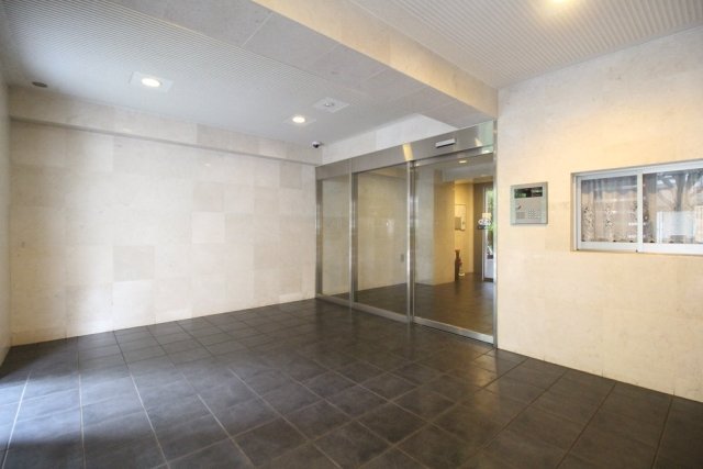 セントパレス南大井7階 エントランス