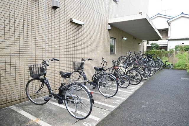 Ｔ’ｓ　garden六郷土手2階 駐輪場