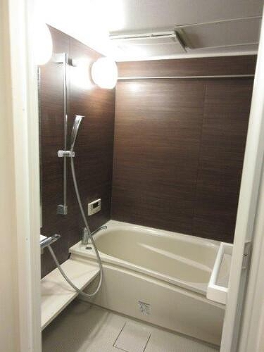 ＡＲＴＥＭＩＳ　ＭＩＮＡＭＩ　ＡＺＡＢＵ7階 浴室　※2024年11月撮影