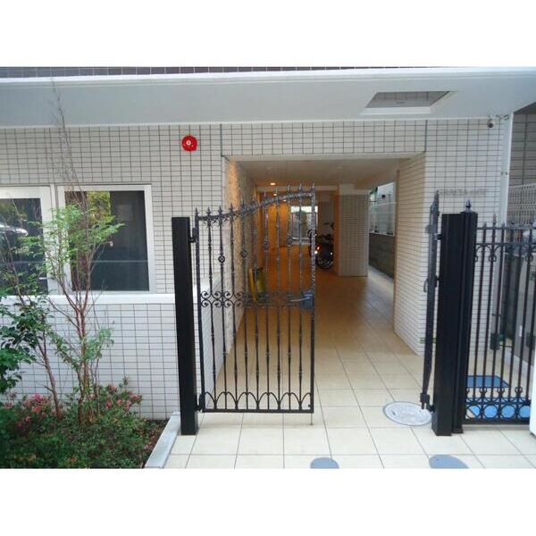 GRACIA　OGU402号室 エントランス