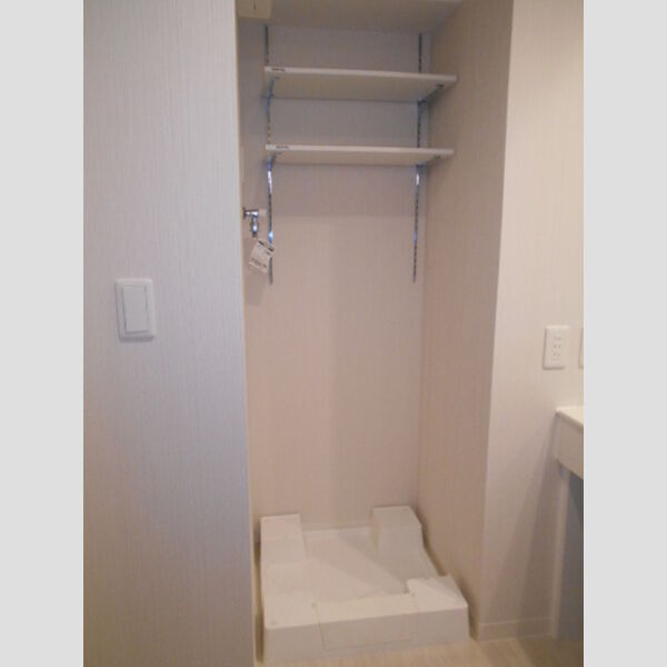 セレス稔台303号室 室内洗濯機置場
