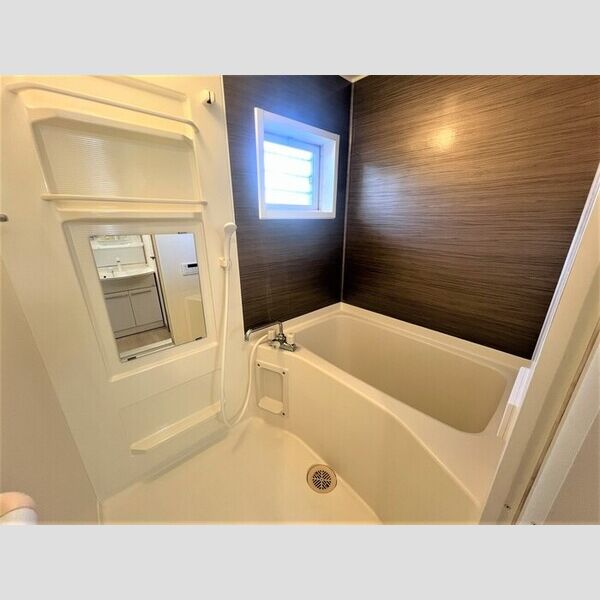 サニーガーデン106号室 浴室