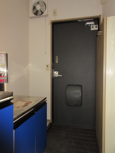 ハイムセレステ0102号室 玄関