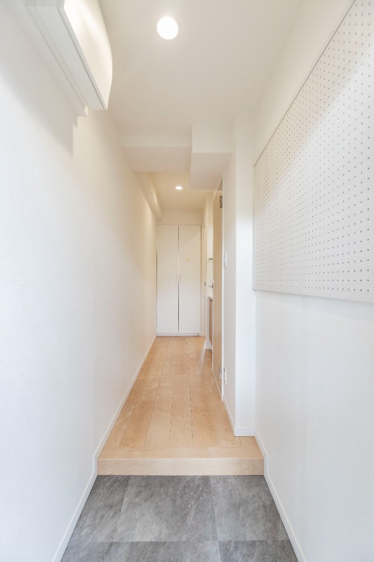 ガーディナ初台 玄関