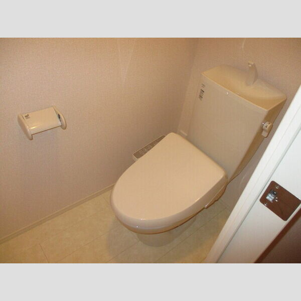 ラ・リアン　C・D　C棟 温水洗浄暖房便座