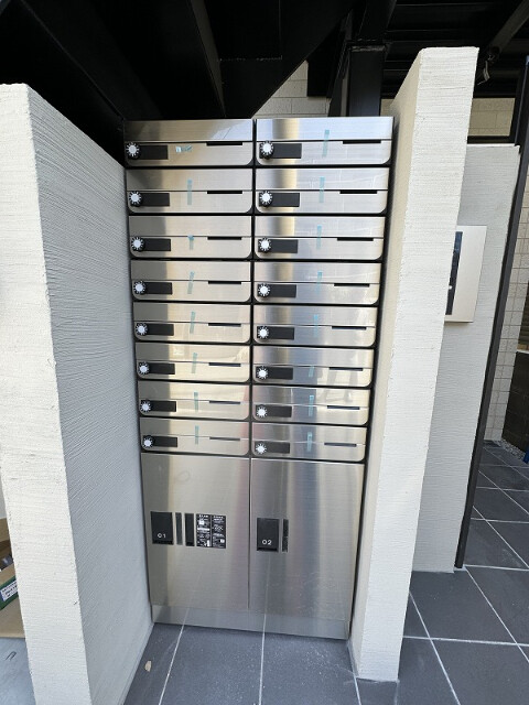 El Camino（ｴﾙ ｶﾐｰﾉ）2階 部屋その他