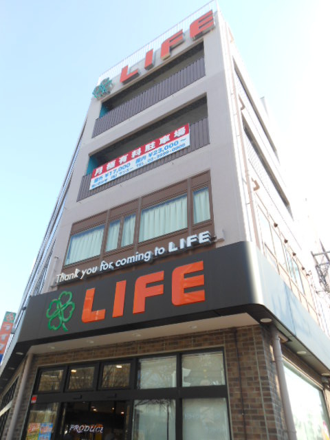 ガーラ・アヴェニュー練馬8階 スーパー　ライフ