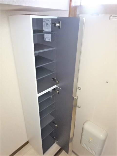 コーポラス久保2階 収納