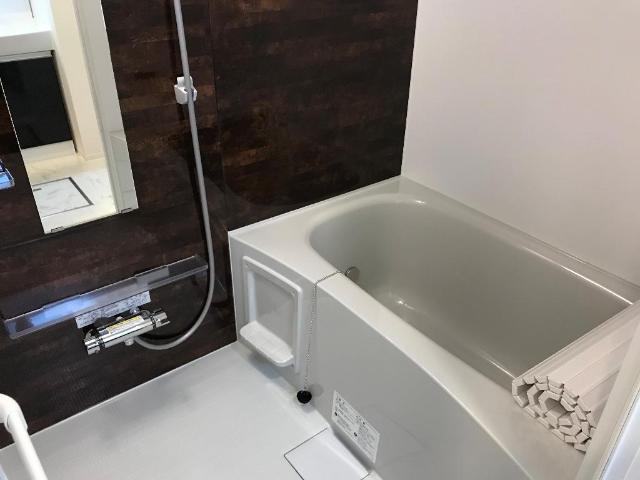 カスティール バス