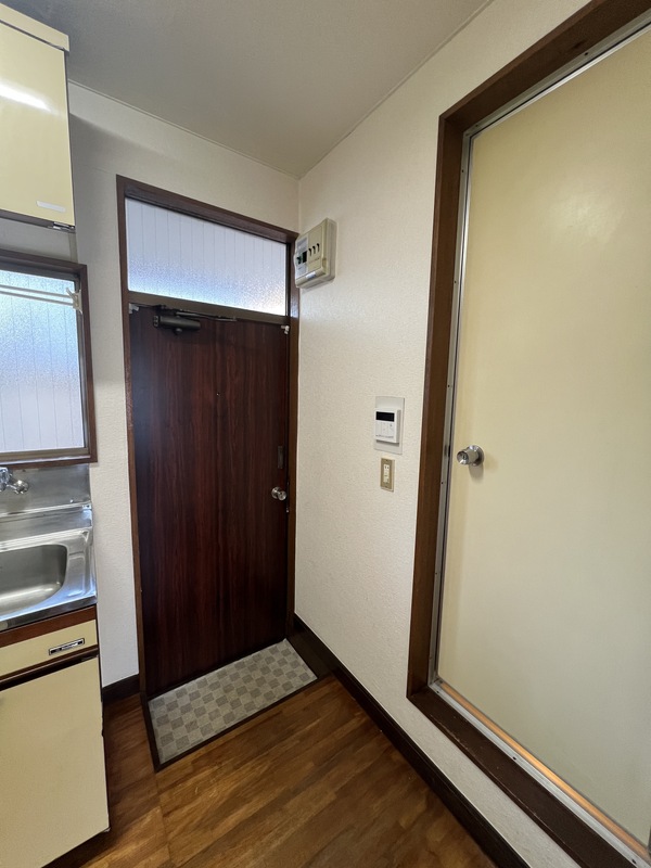 トピア上原2階 玄関