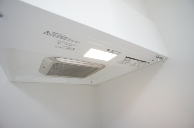 ルミエール・エタンセルｓｉｘ0104号室 レンジフード