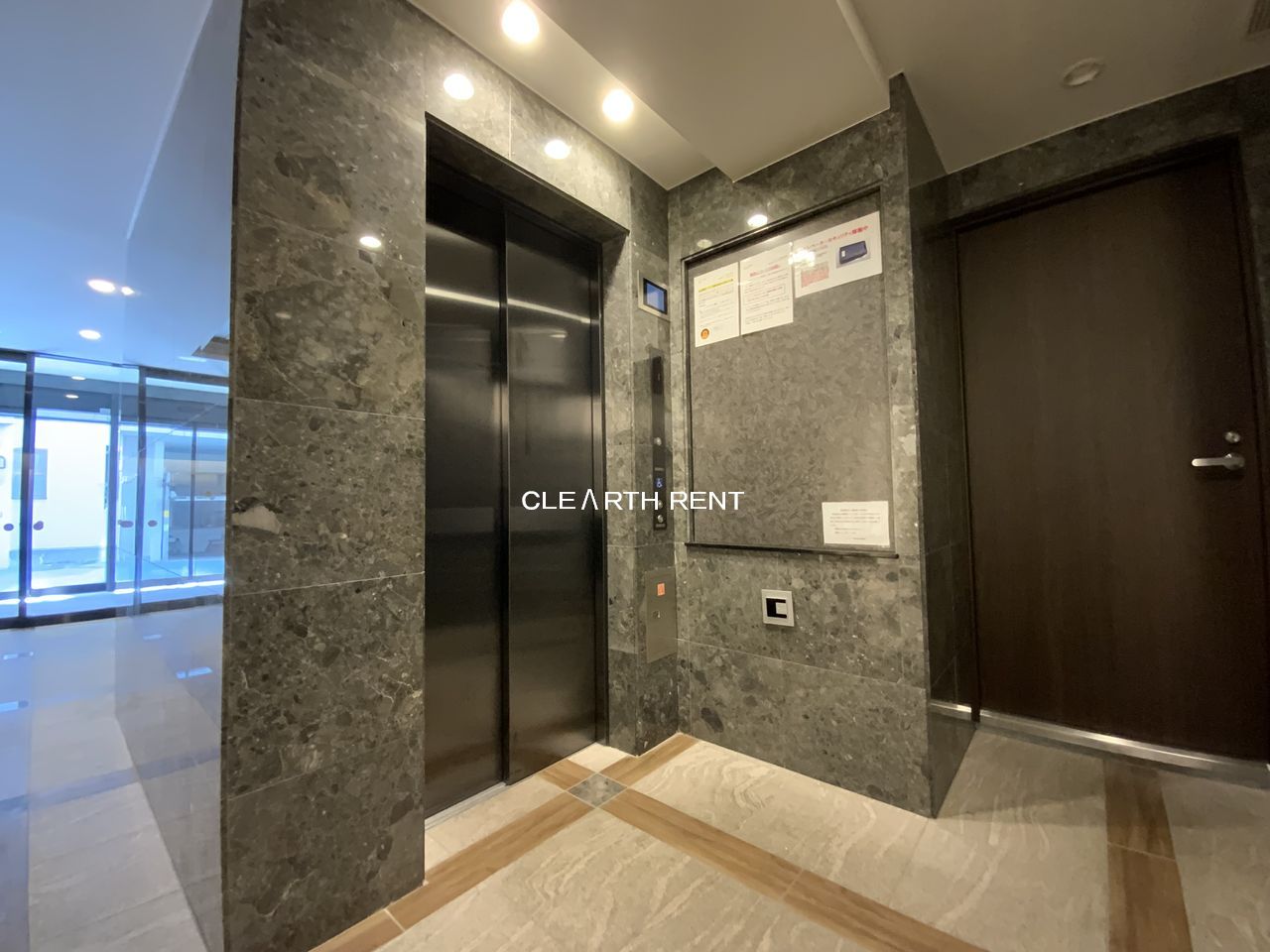 コンシェリア新宿落合3階 エレベーター