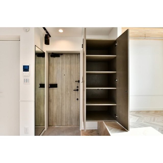 スタシア笹塚 天井にナノイー設置・全身鏡