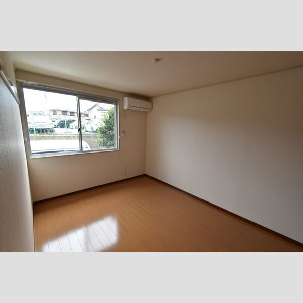 プレジール旭が丘102号室 洋室