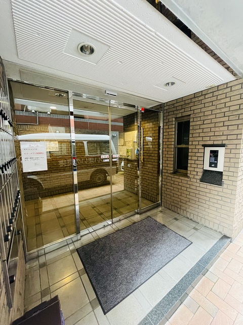 第３今泉ビル0301号室 エントランス