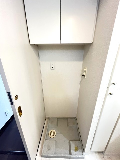 ＦＯＲＥＳＴＡ戸越銀座9階 洗濯機置場