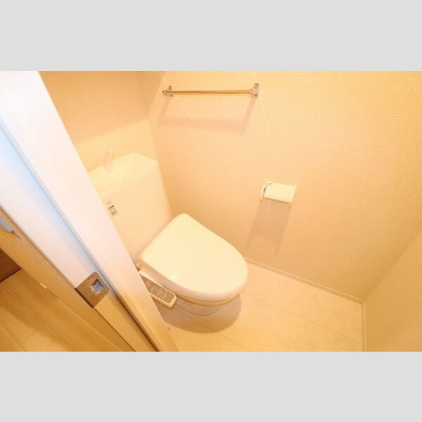 アベニール トイレ　温水洗浄暖房便座