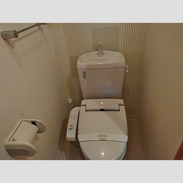 ハーモニー202号室 トイレ