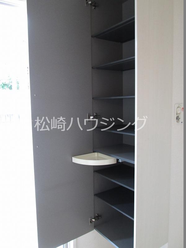 パークヒルズ白鷺1階 玄関