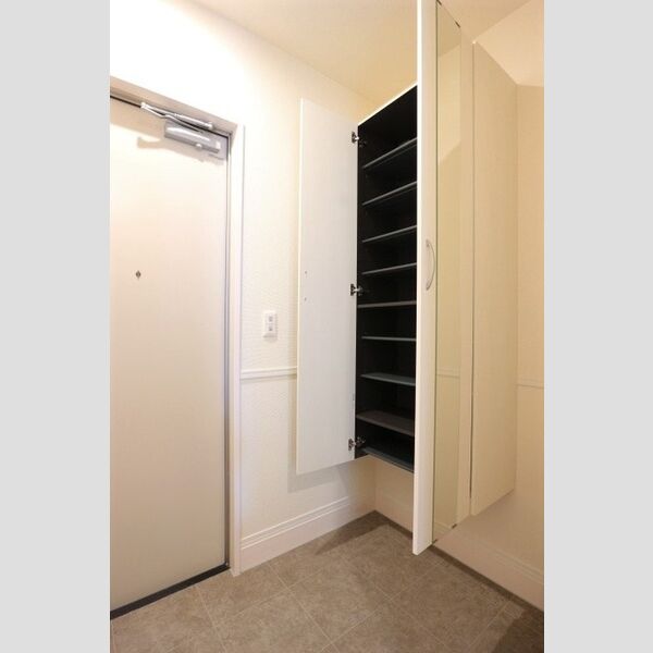 ジラソーレ303号室 シューズボックス