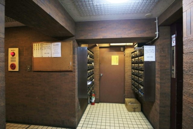 パークハイツ日本橋蛎殻町9階 エントランス