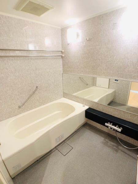 アパートメンツ東山5階 お風呂