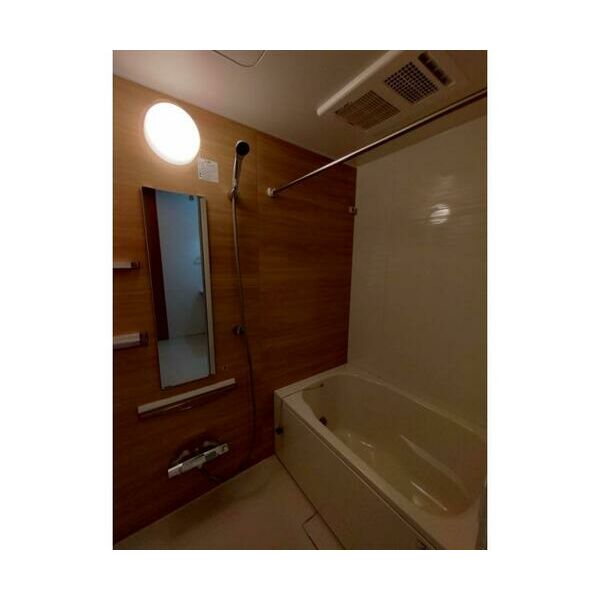 Azalea境南町103号室 お風呂