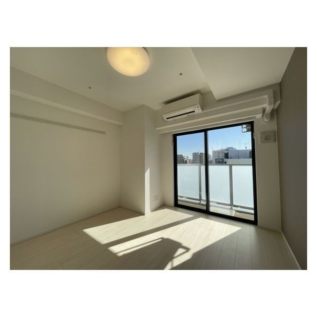 ルクレ上野 リビング